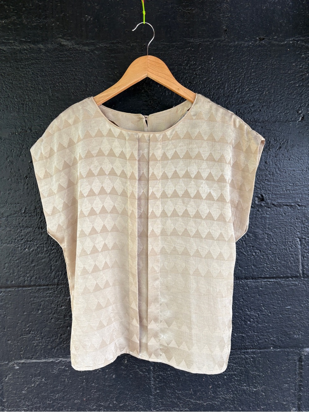 Charlotte Ford Women's Textured Gold Short Sleeve Boxy Top